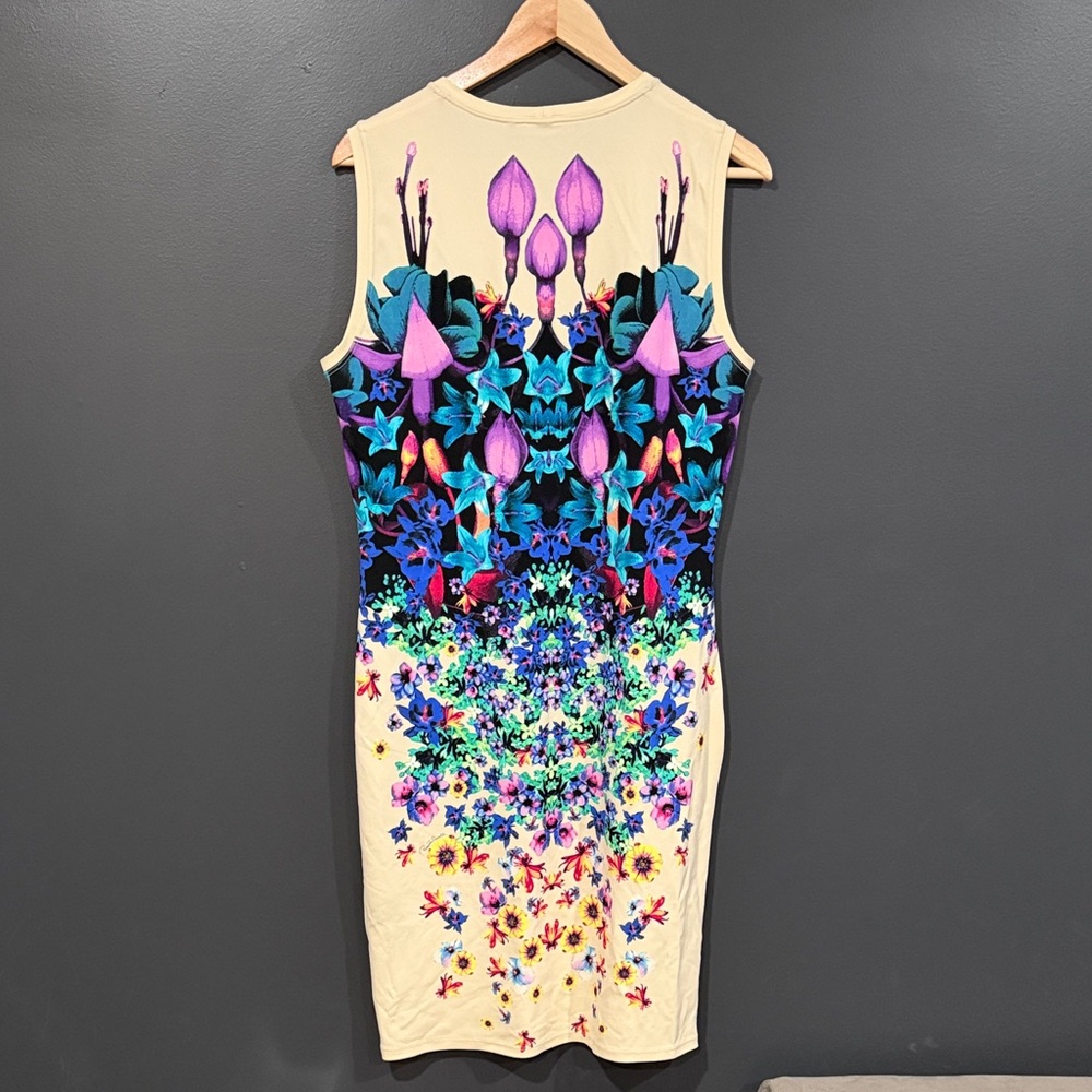 Roberto Cavalli Cream and Blue Floral Midi Dress - Picture 5 of 6